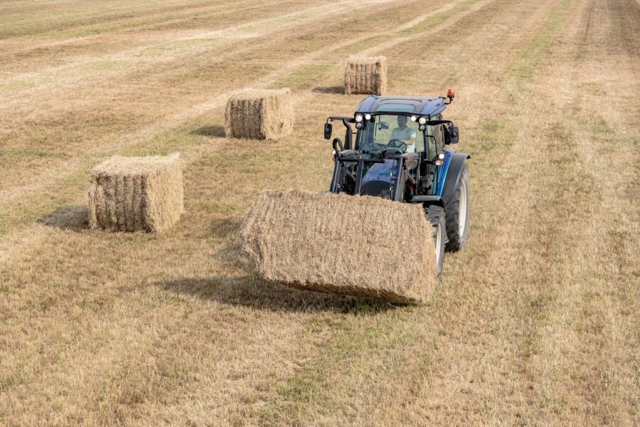 traktor-Valtra-serija-A-11 Valtra serija A (5. generacija)
